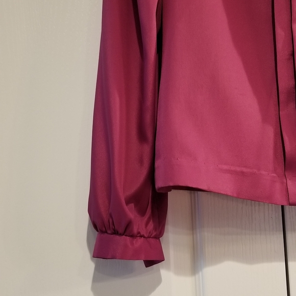 Blouse- S - Picture 5 of 6